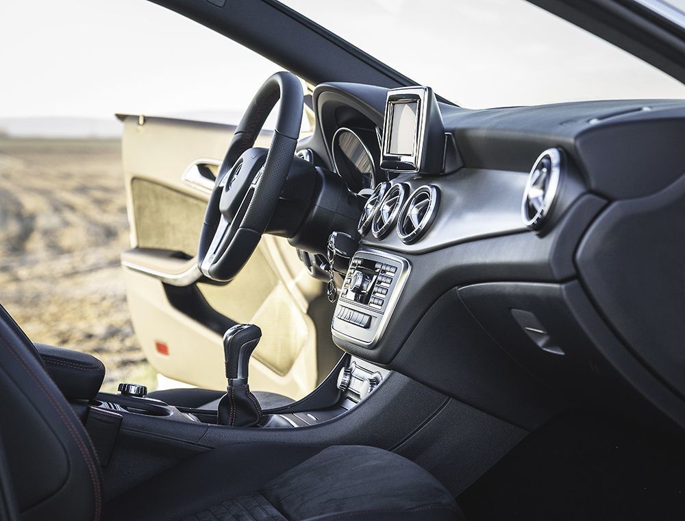 Mercedes CLA 200
