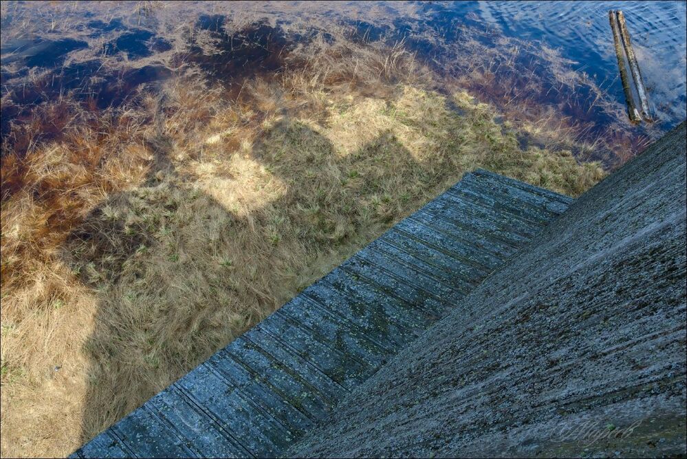 Вода подступает.