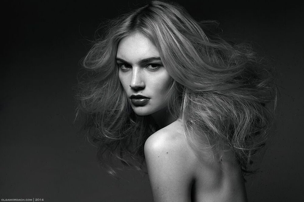 liliya kotsur\ WOMEN