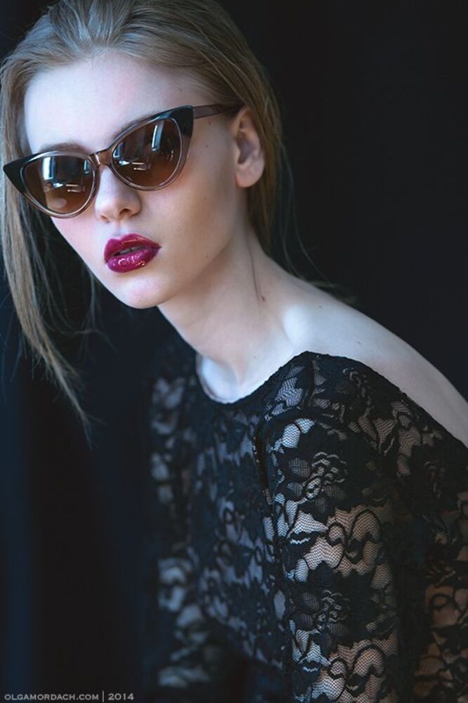 kate ledneva /WOMEN