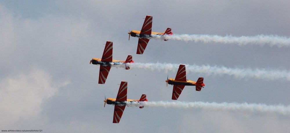 Ульяновск авиа шоу апрель 2011 год