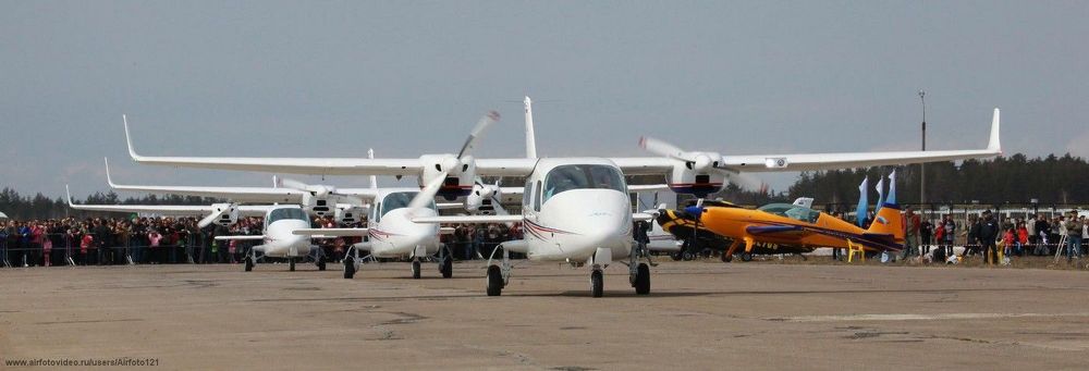 Ульяновск авиа шоу апрель 2011 год