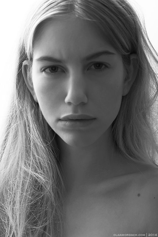 Valeria Sanesi \ WOMEN