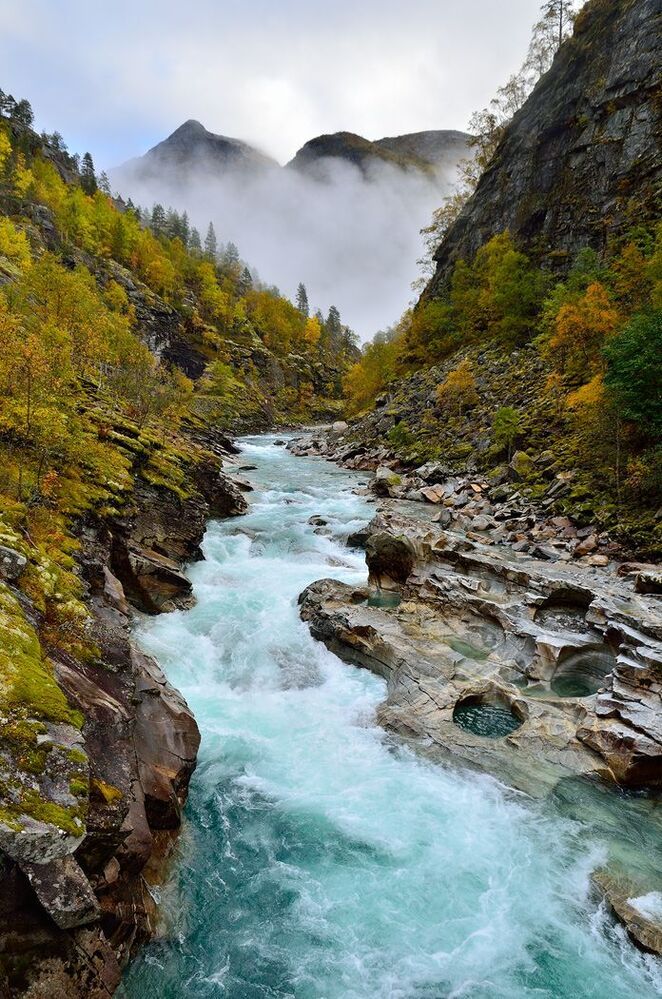 Каменные колодцы реки Josted&oslash;la