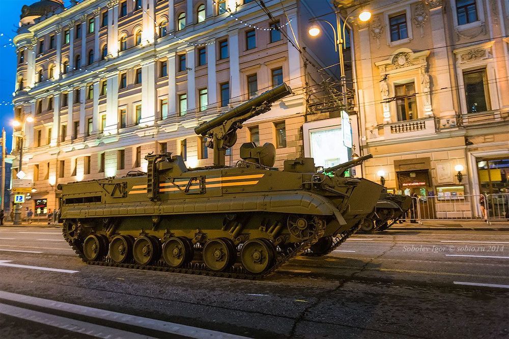 Красивое название у этой самоходного противотанкового комплекса - Хризантема. Звучит красиво, а танки боятся. ( ПТРК "Хризантема-С")