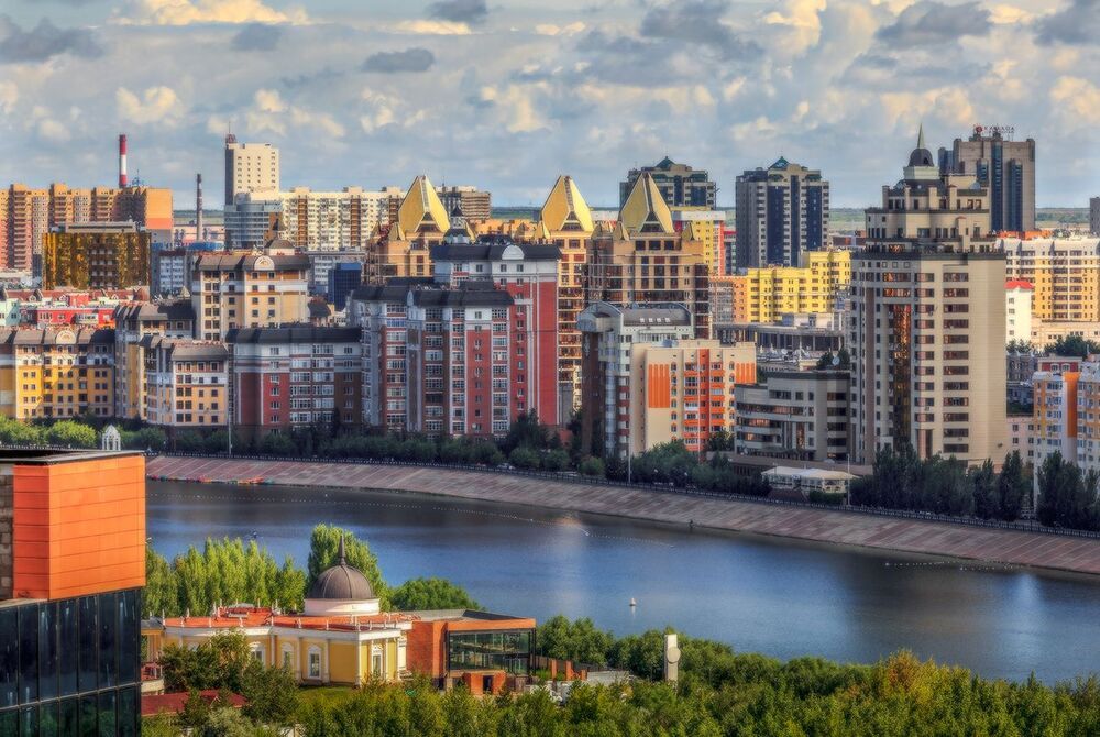 С днем рождения Астана...