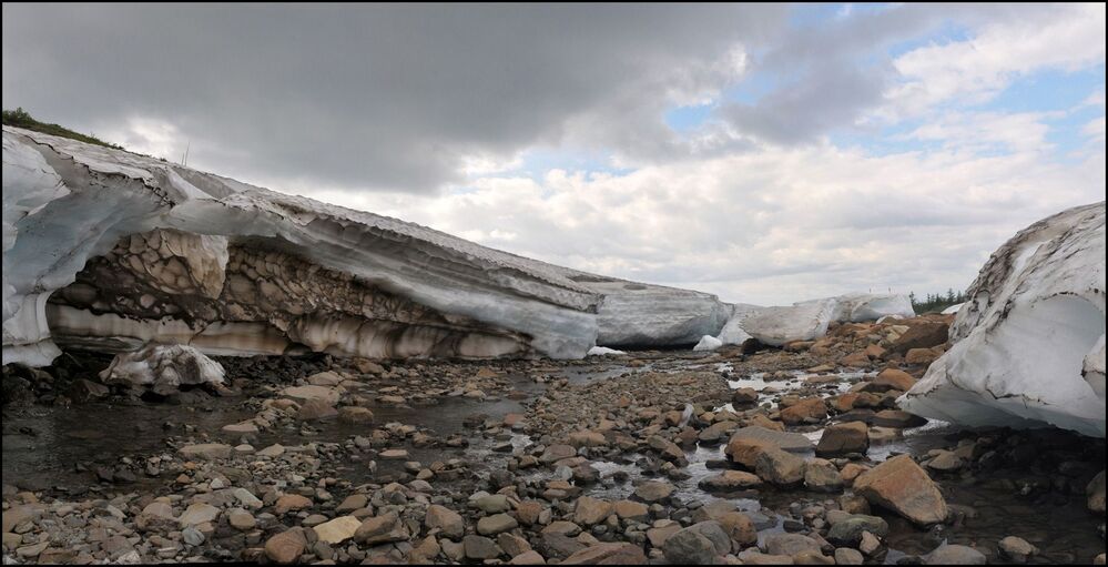 Остался лед и воды немного