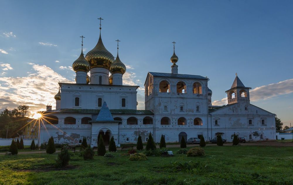 Воскресенский мужской  монастырь