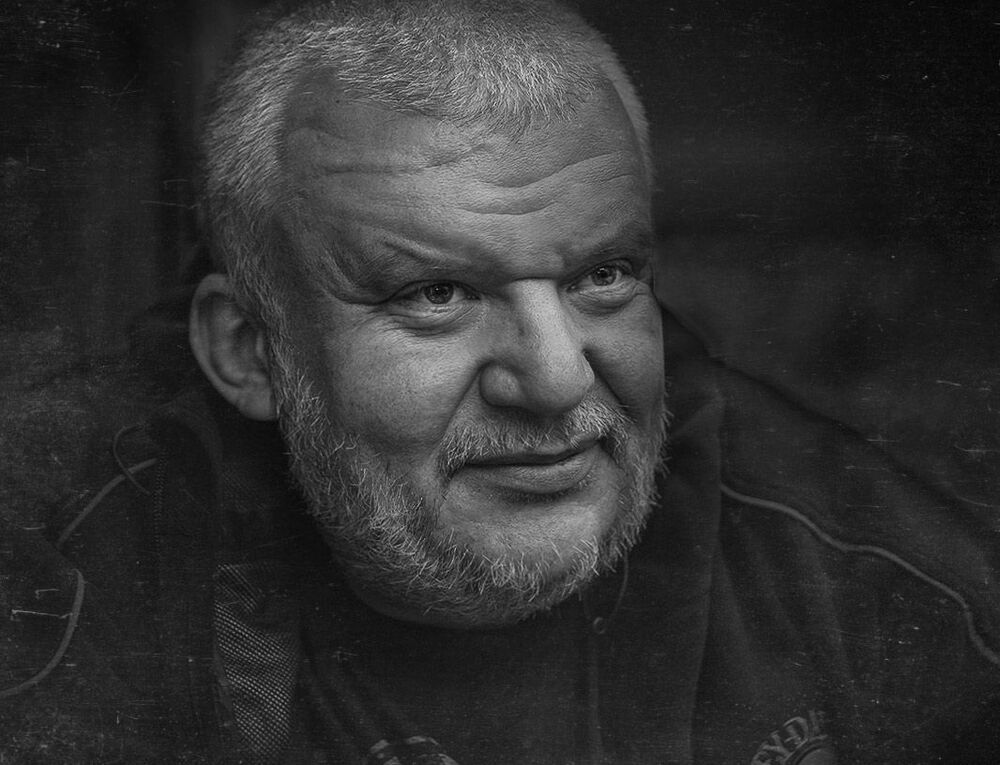 Байкер Боря