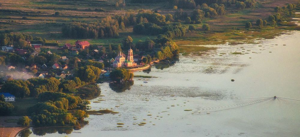 Так грачи видят славный город Переславль.