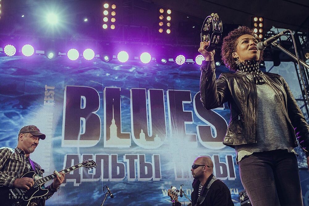 "BLUES дельты Невы" - 30.08.2014г. Санкт-Петербург. Вариация в цвете.