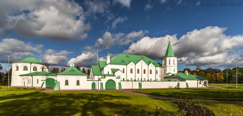 Ратные палаты
