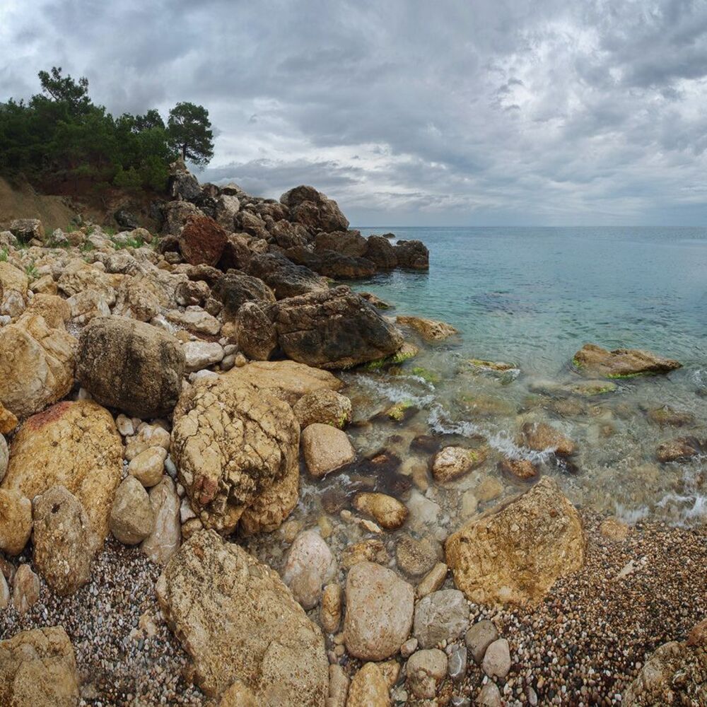 2 квадрата о море