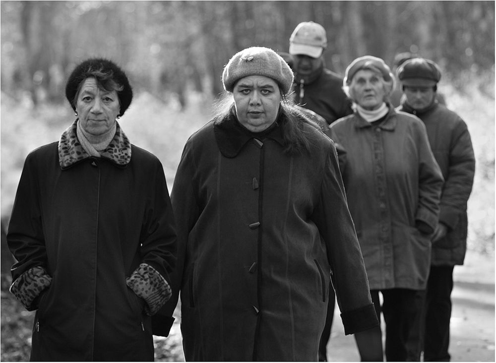 Добрые лица случайных прохожих