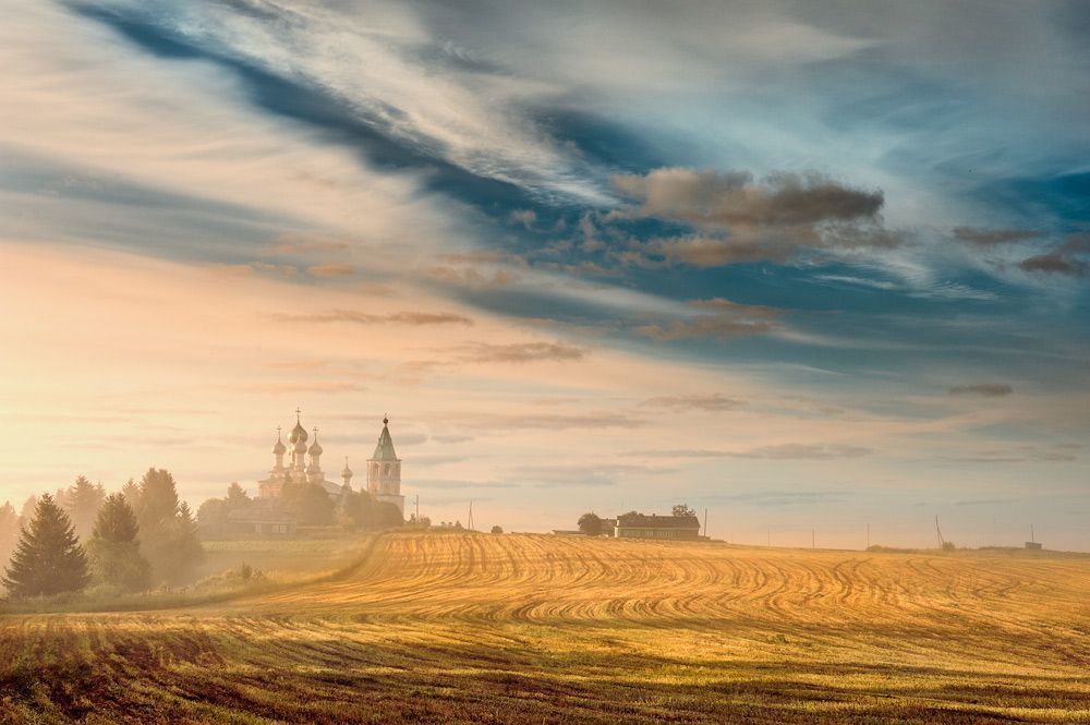 Раннее утро в селе Матигоры