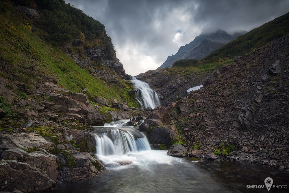 Kamchatka, Vachkazhets mountains and waterfalls