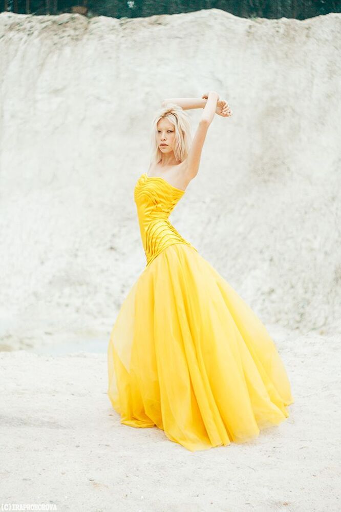 Yana (YELLOW)
