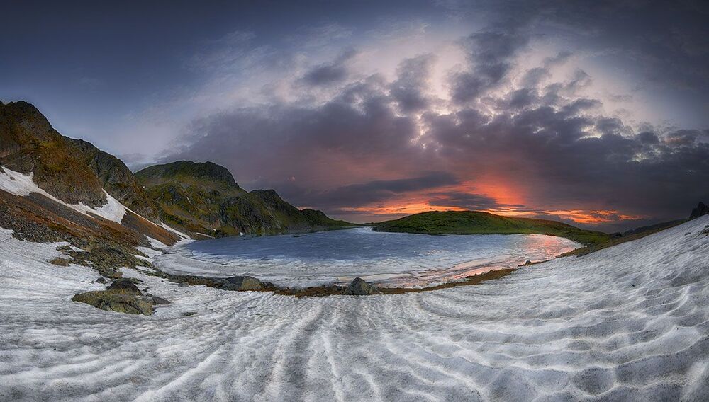 sunrise in Rila mountain
