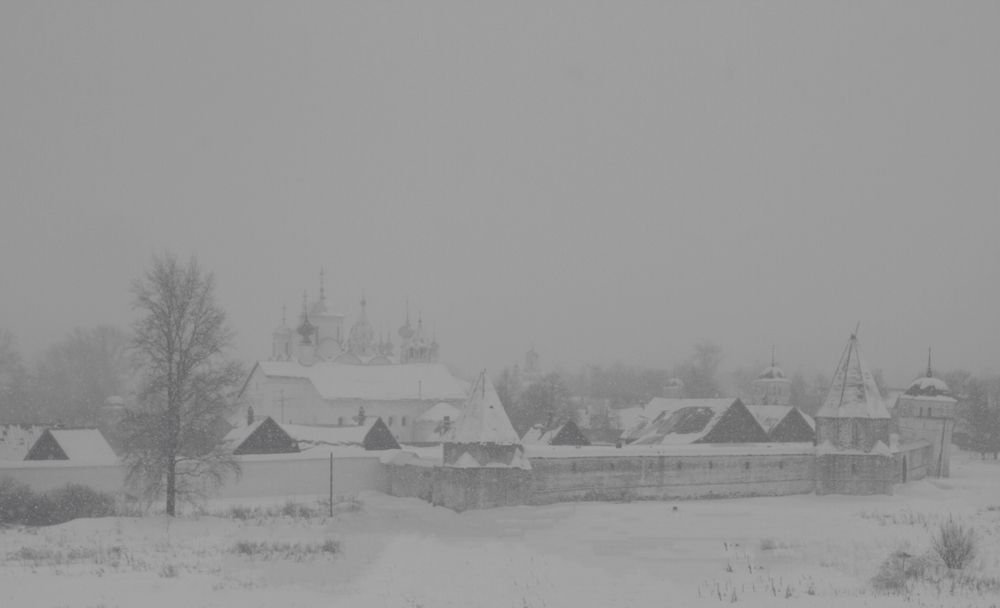 в городе N