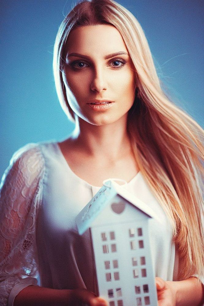Алина