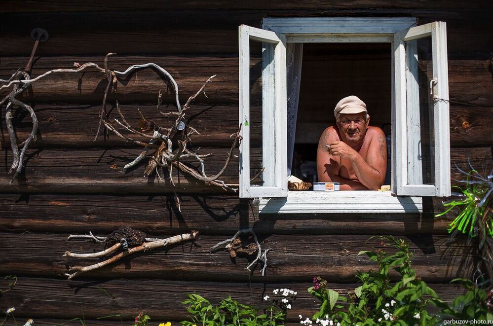 Дядя Вова.