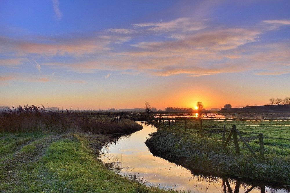 Sunrise in Woumen