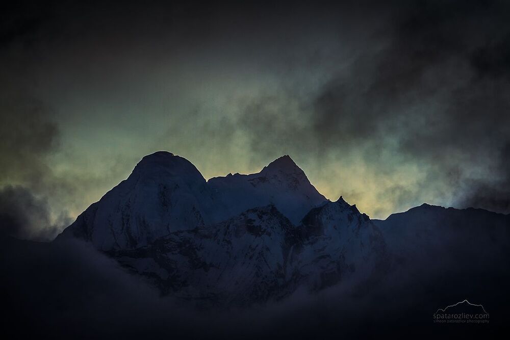 Khatang (6,790m.) and Numbur (6,959m.) peaks, Himalaya, Nepal