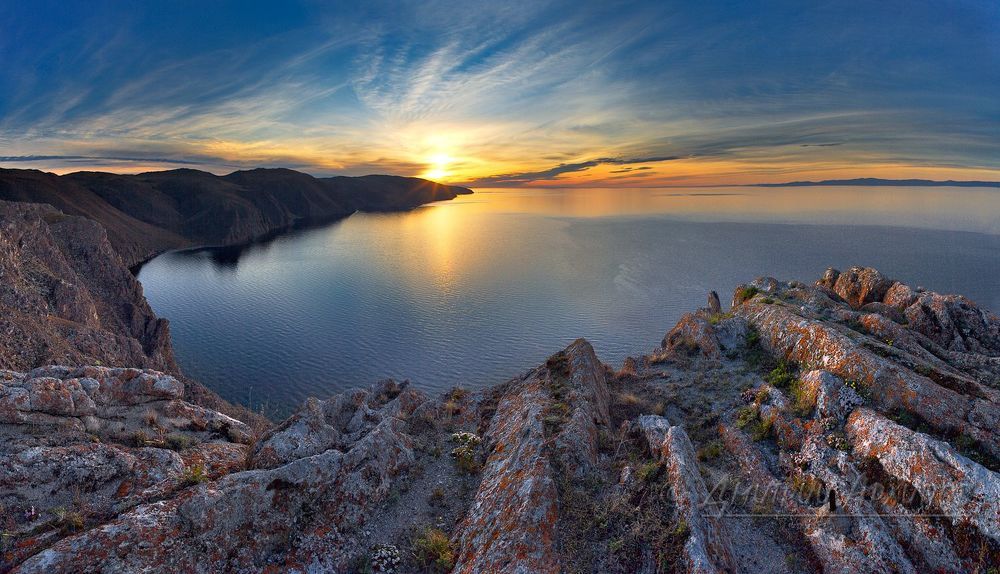 Славное море священный Байкал.