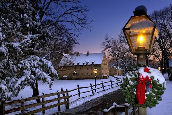 Cloister Christmas