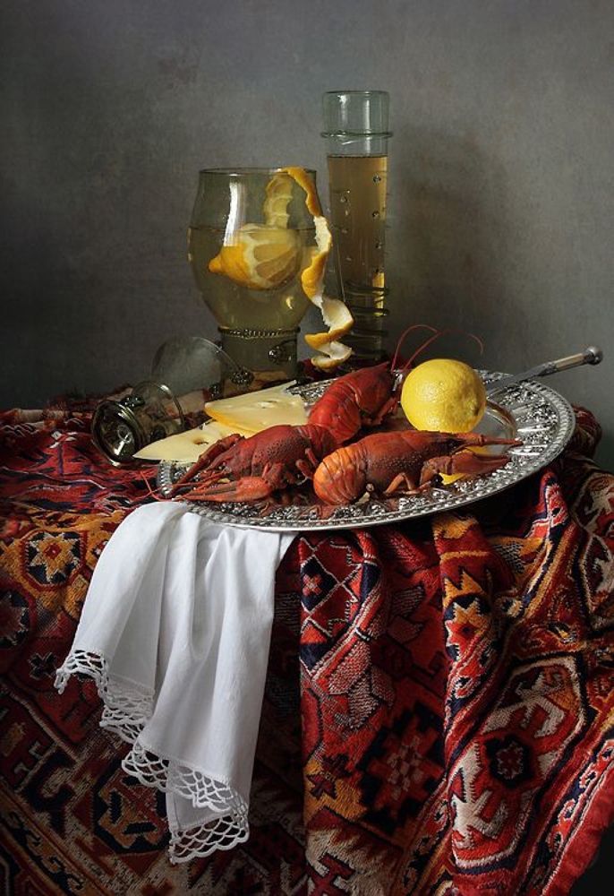 С лимоном и раками