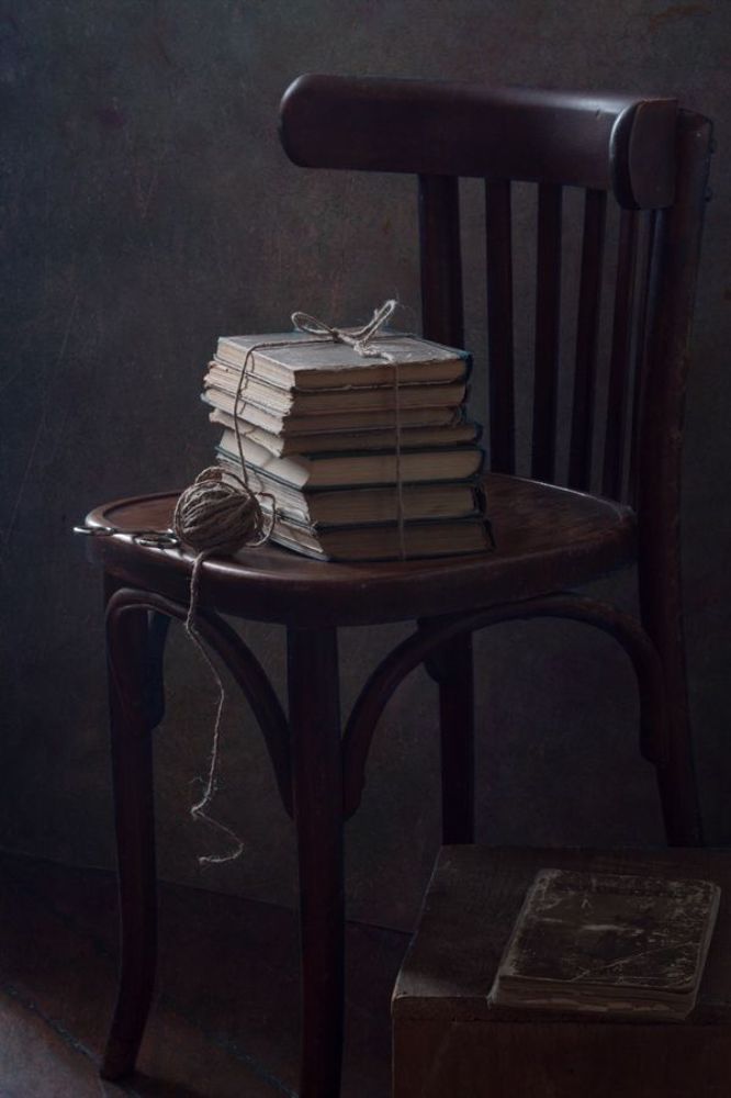 Перебирая старые книги
