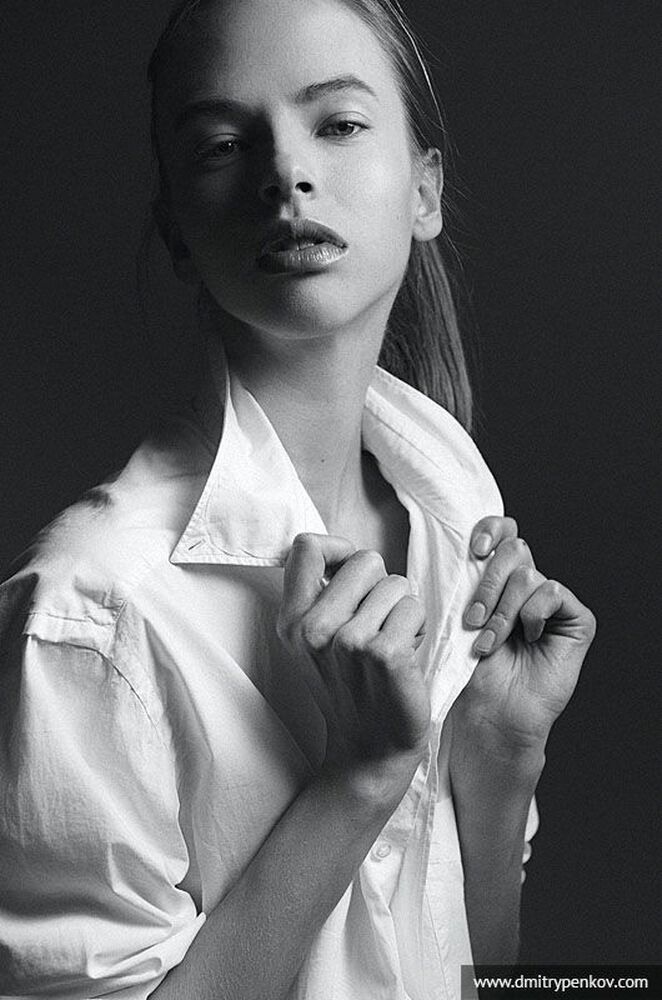 Karolina, Milan