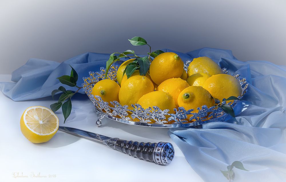 С лимонами
