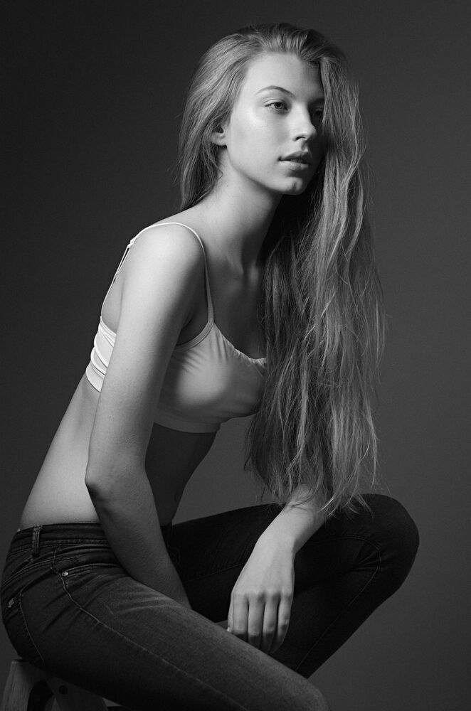 Alexandra / IncomingModels
