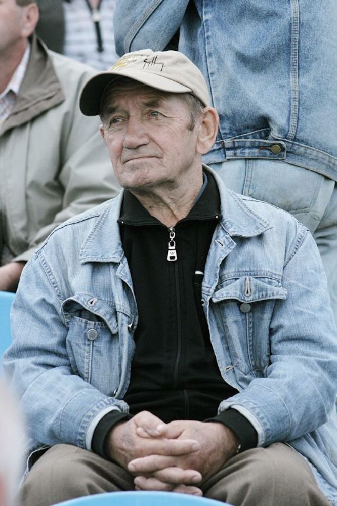 Первая лига. Лица.