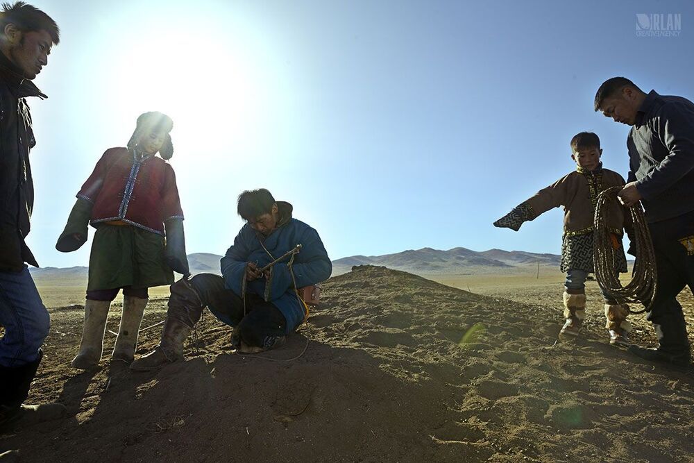 Mongolian horsemen