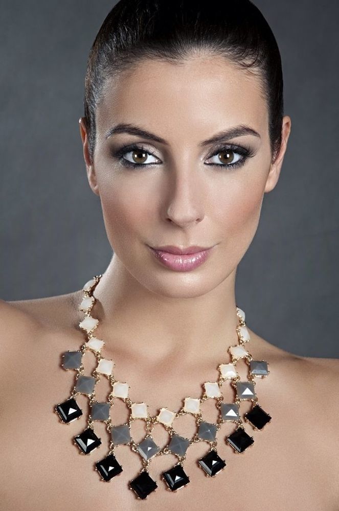 Model photo