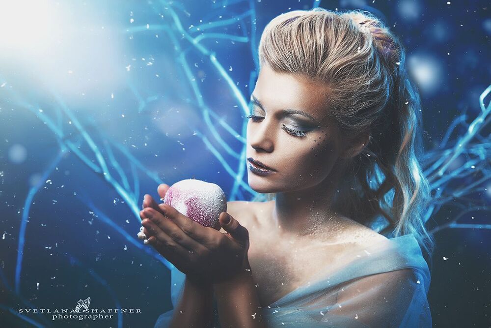 Md Svetlana
Style :  Svetlana Shaffner
Location: Photostudio-Fly
Photo:Svetlana Shaffner