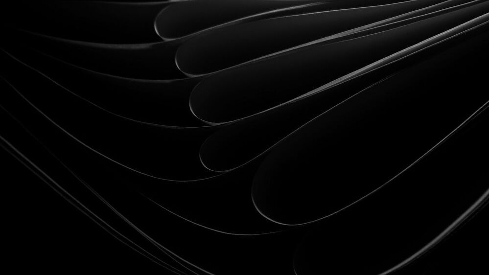 The song of the curved line