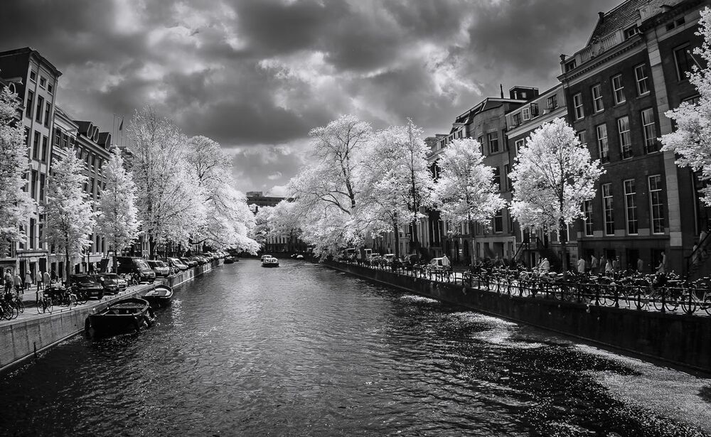 IR Amsterdam