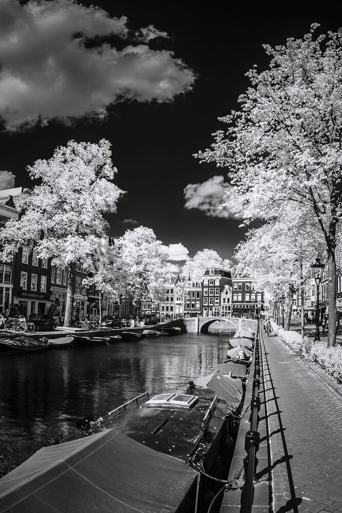 IR Amsterdam