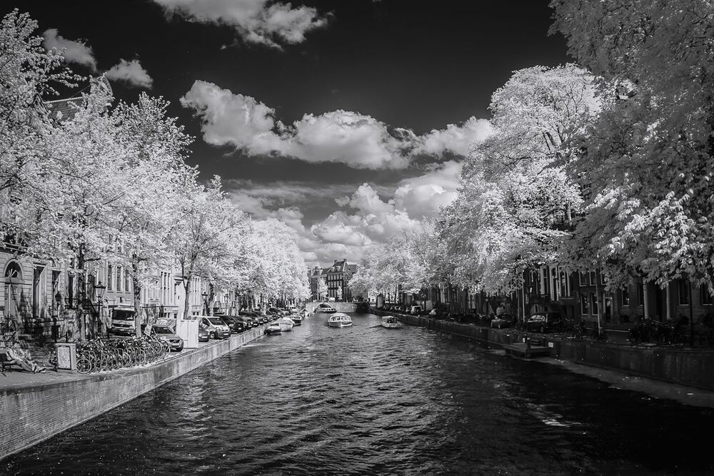 IR Amsterdam