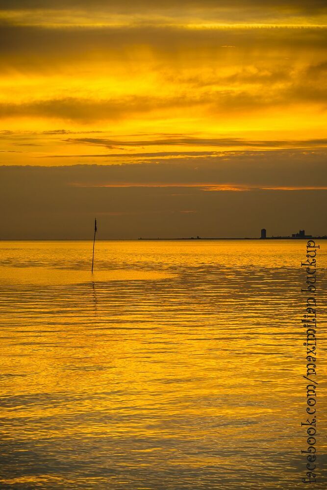 Sonnenuntergang in Meldorfer Bucht