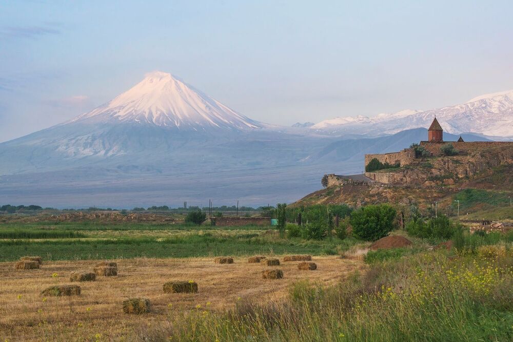 Хор Вирап, Армения
