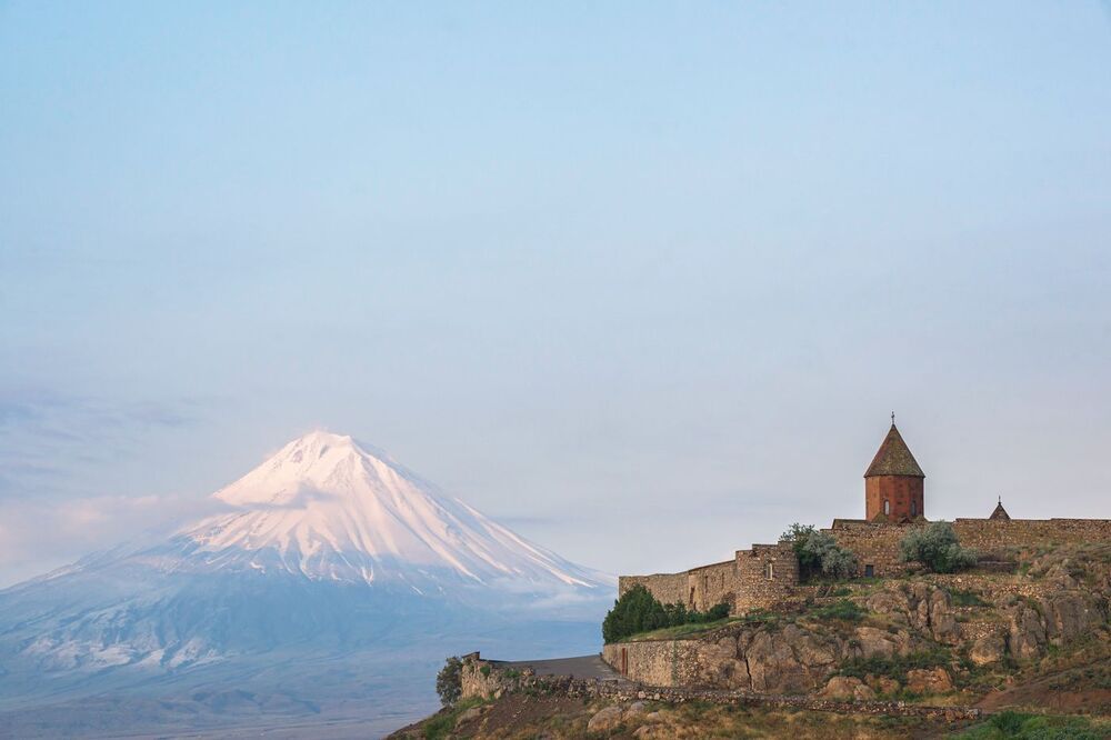 Хор Вирап, Армения