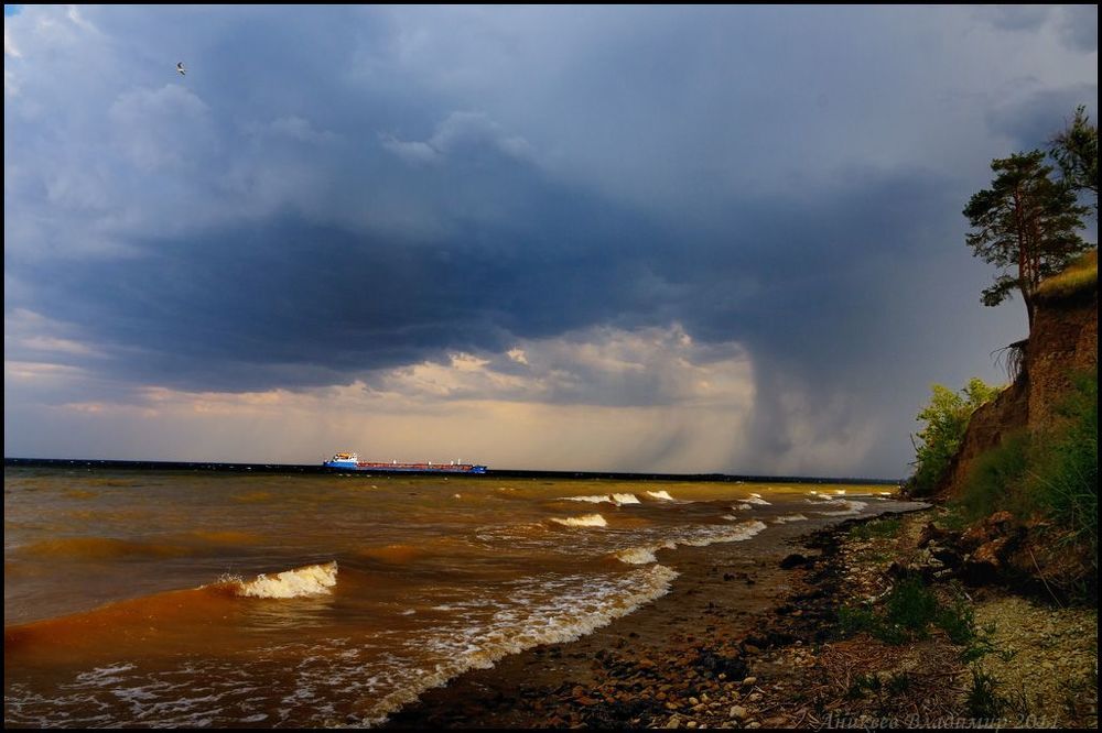 На грозу