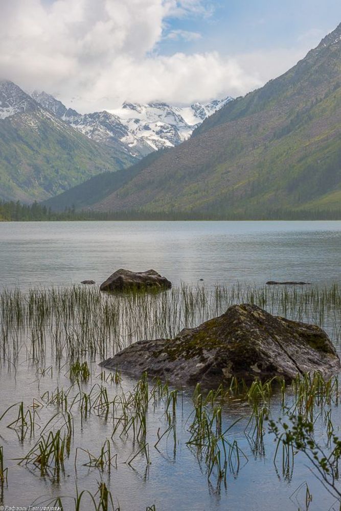 Тихий дождь. Среднемультинсое о.  http://www.altai-photo.ru/photo/0-1-0-17-1769