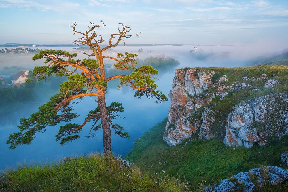 река Чусовая, село Слобода, Средний Урал, Россия, июль 2015