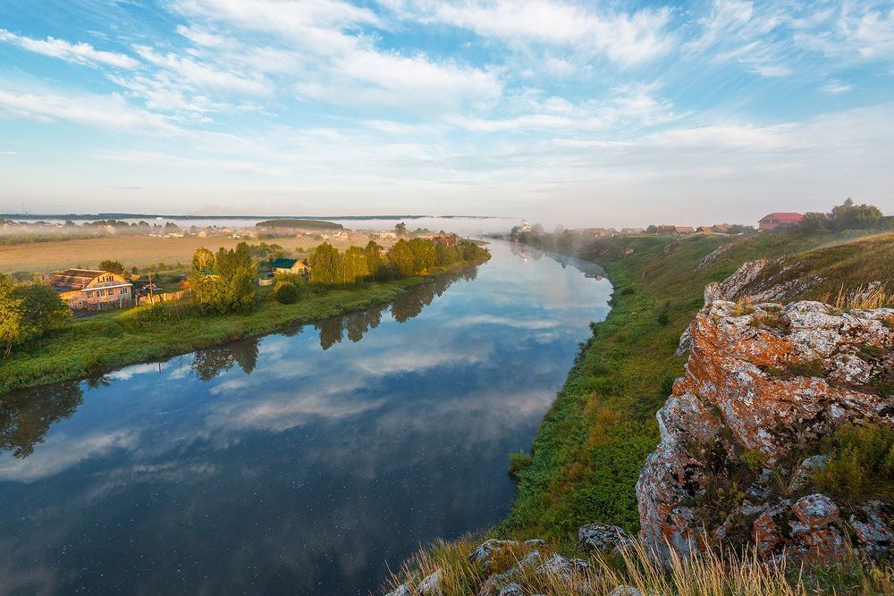река Чусовая, село Слобода, Средний Урал, Россия, июль 2015