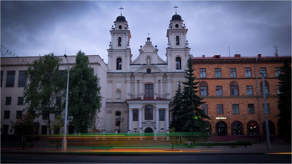 в лучах 